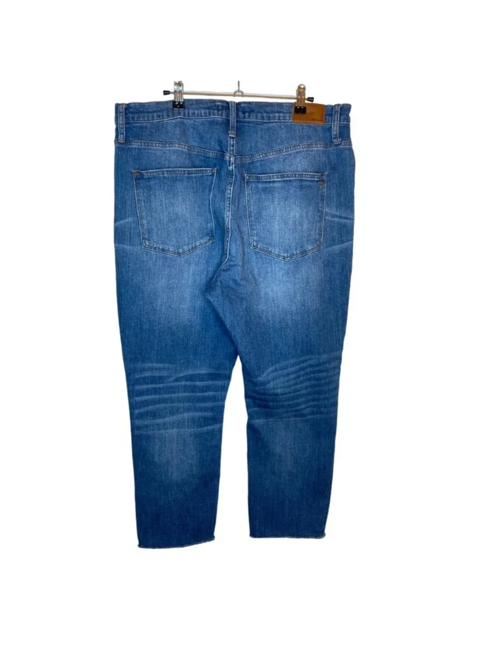 Madewell Distressed High Rise Slim Crop Boyjean, 32